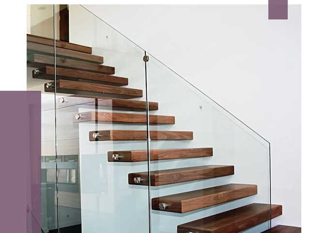 Стеклянные перила для лестницы в Ишимбае от 14704 руб.