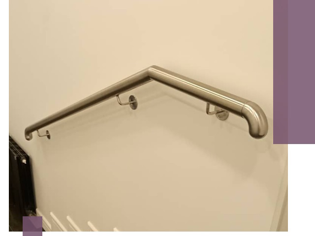 Изготовление пристенных поручней в Ишимбае под ключ за сроки